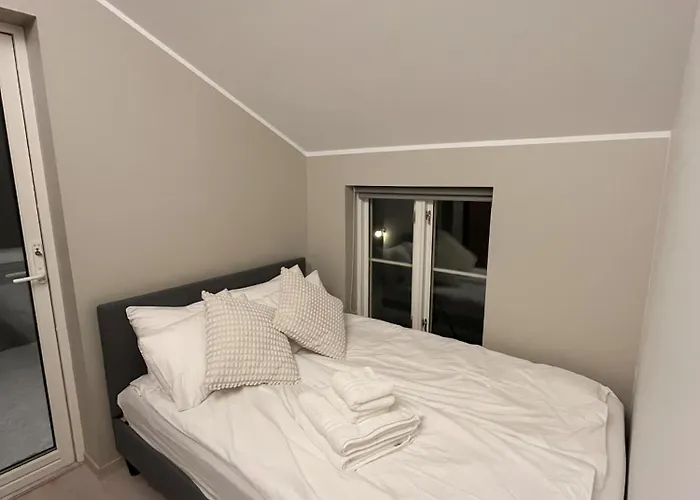 Trondheim's Smallest Detached House In The Middle Of The Centre! * تروندهايم