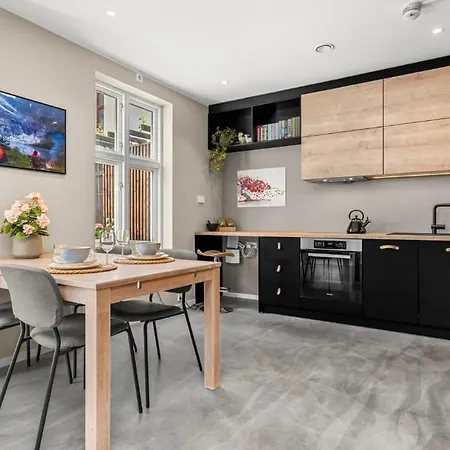 Trondheim's Smallest Detached House In The Middle Of The Centre! Τρόντχαϊμ